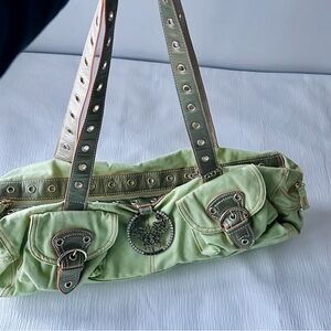 Vintage Unique Guess 90th barrel bag